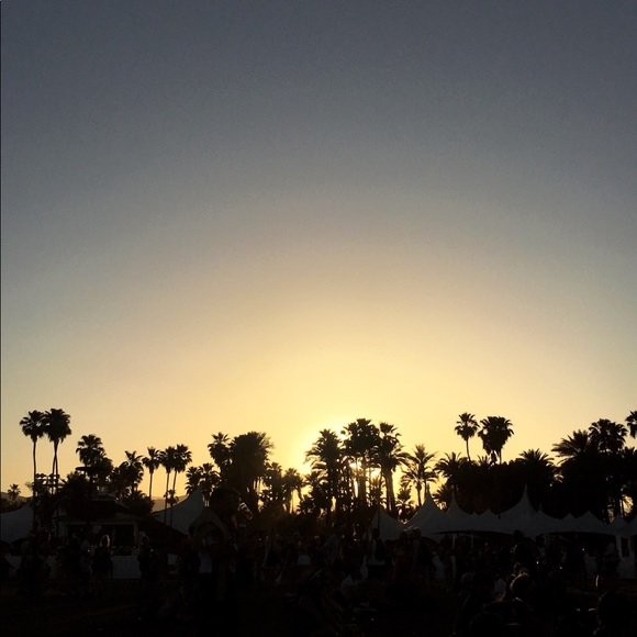 Meet your Posher, Audrey - Picture 1 of 1